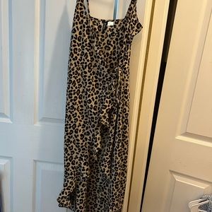 Cheetah print midi dress with leg slit